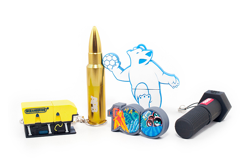 Skräffarsydda Usbminnen